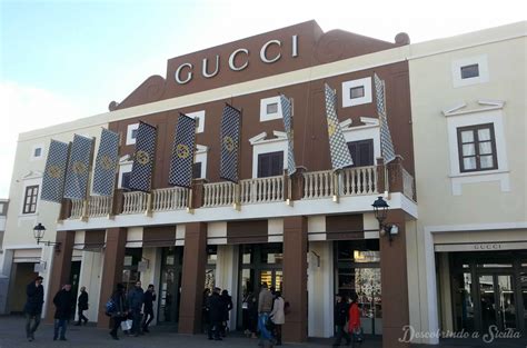 sicilia outlet village negozi versace|scopri sicilia village.